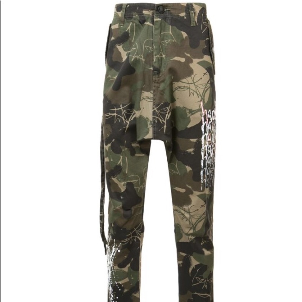 HACULLA CAMO PRINT PANTS (Sz34)